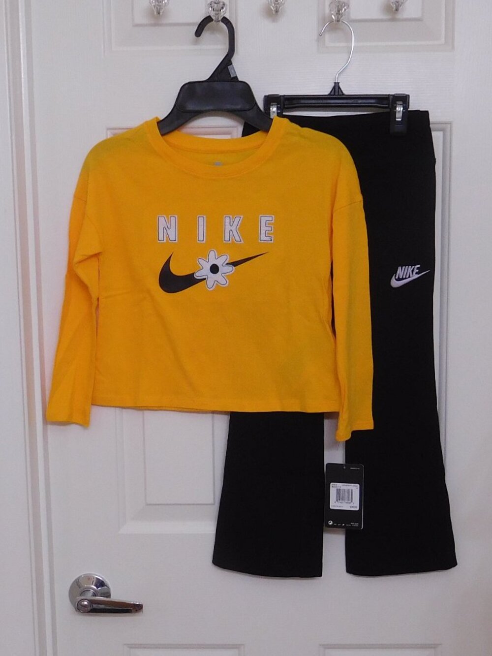 NWT 2pc Nike Golden Yellow Flower Logo Top & Flared Pants Set sz 6
